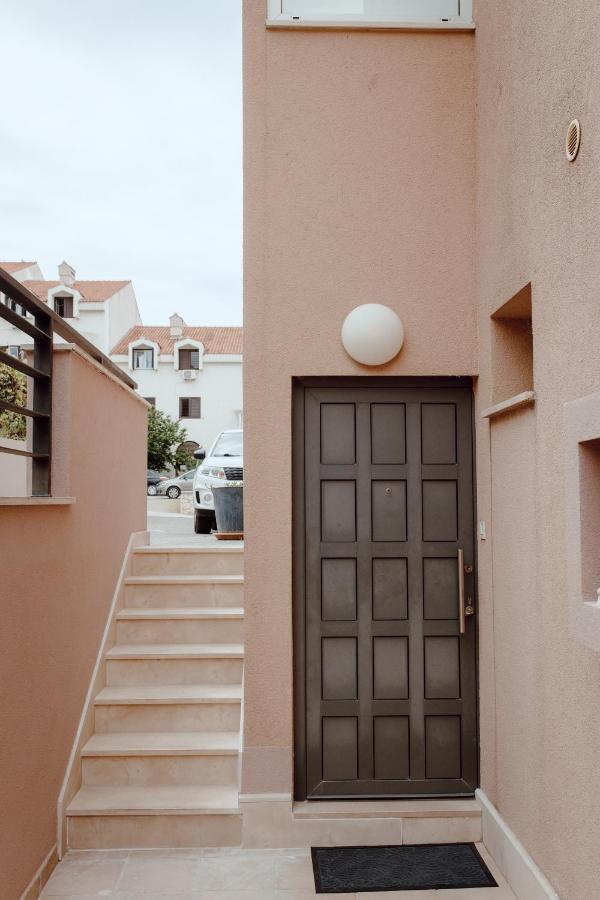 Apartment Zenta With Free Private Parking สปลิท ภายนอก รูปภาพ
