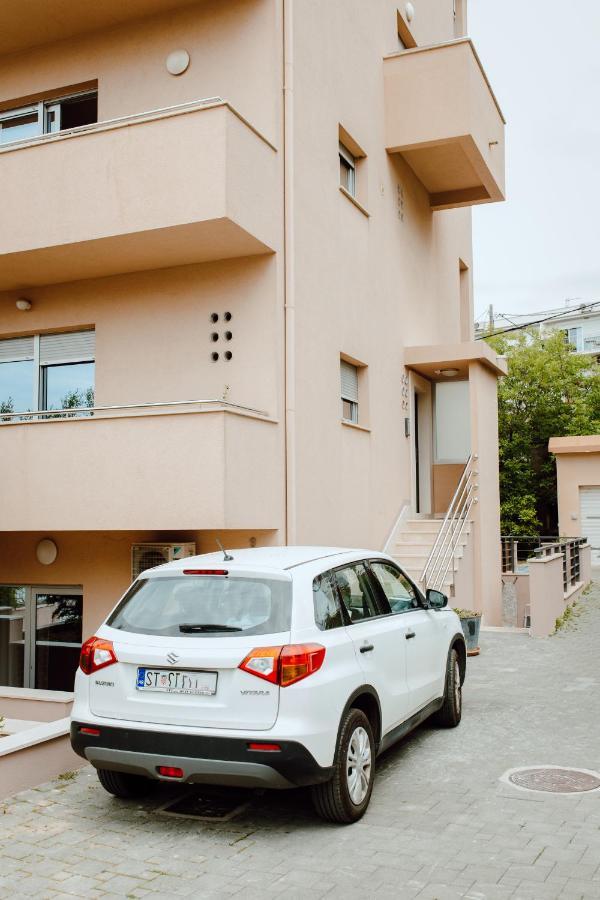 Apartment Zenta With Free Private Parking สปลิท ภายนอก รูปภาพ