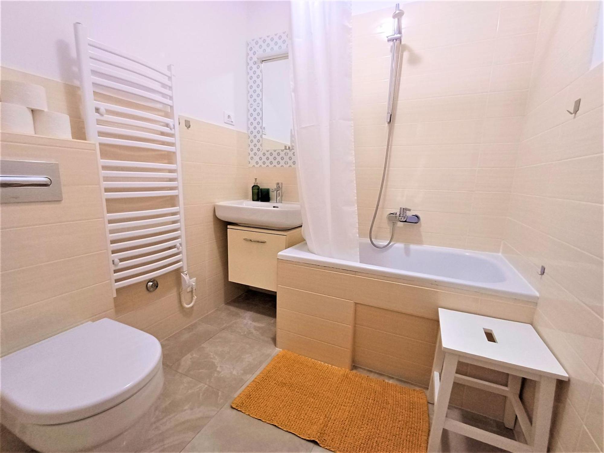 Apartment Zenta With Free Private Parking สปลิท ภายนอก รูปภาพ