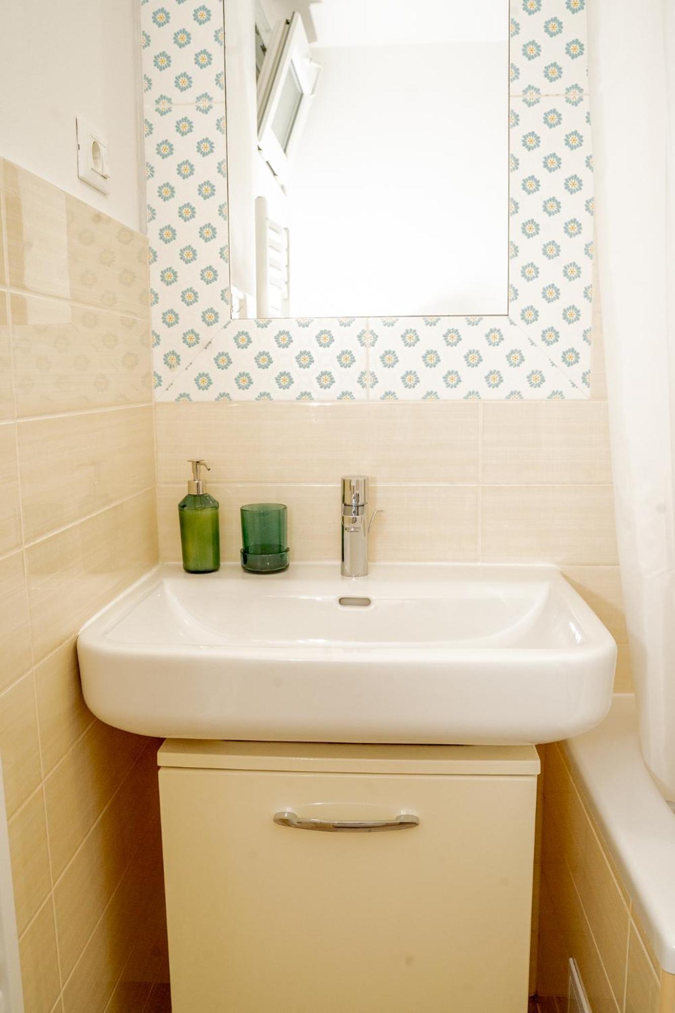 Apartment Zenta With Free Private Parking สปลิท ภายนอก รูปภาพ